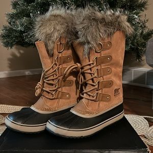 SOREL Joan of Arctic Boots